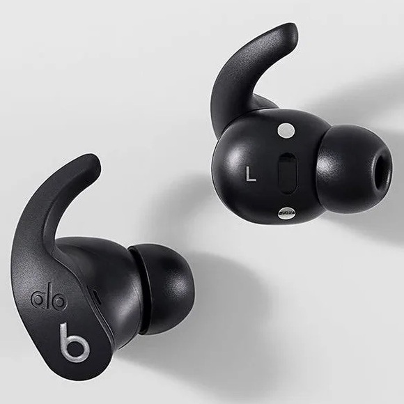 Beats by Dre Other - Alo Yoga X Beats Fit Pro Headphone